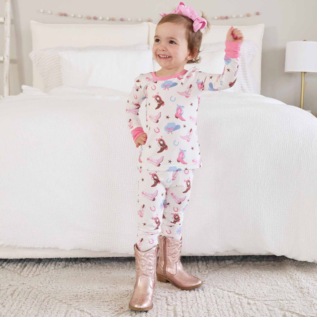 Boot Scootin' Two Piece Pajama Set | Pink