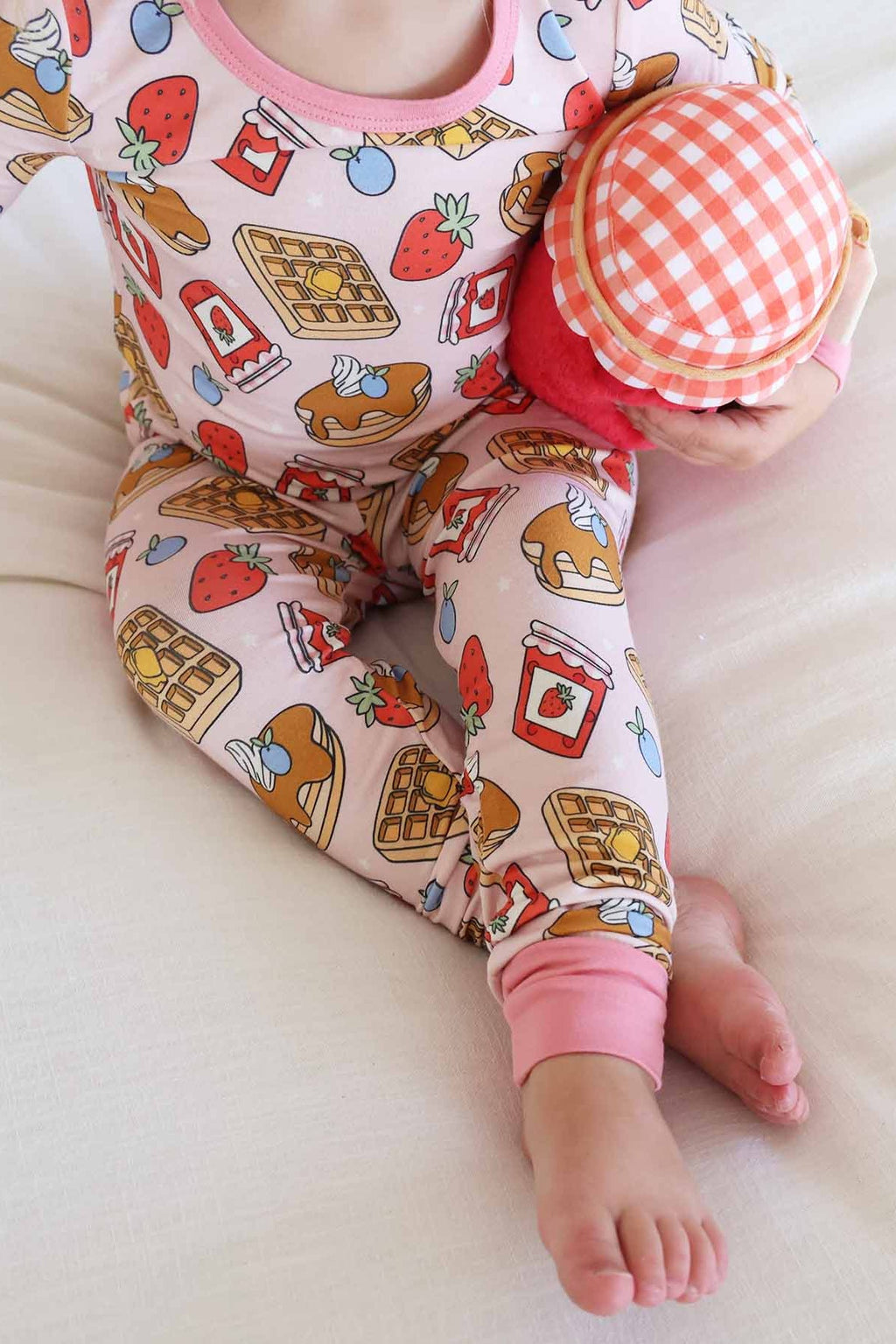 Sweet Stacks Two Piece Pajama Set | Pink