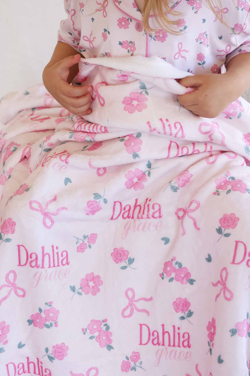 Ribbon & Roses Personalized Kids Blanket | Pink