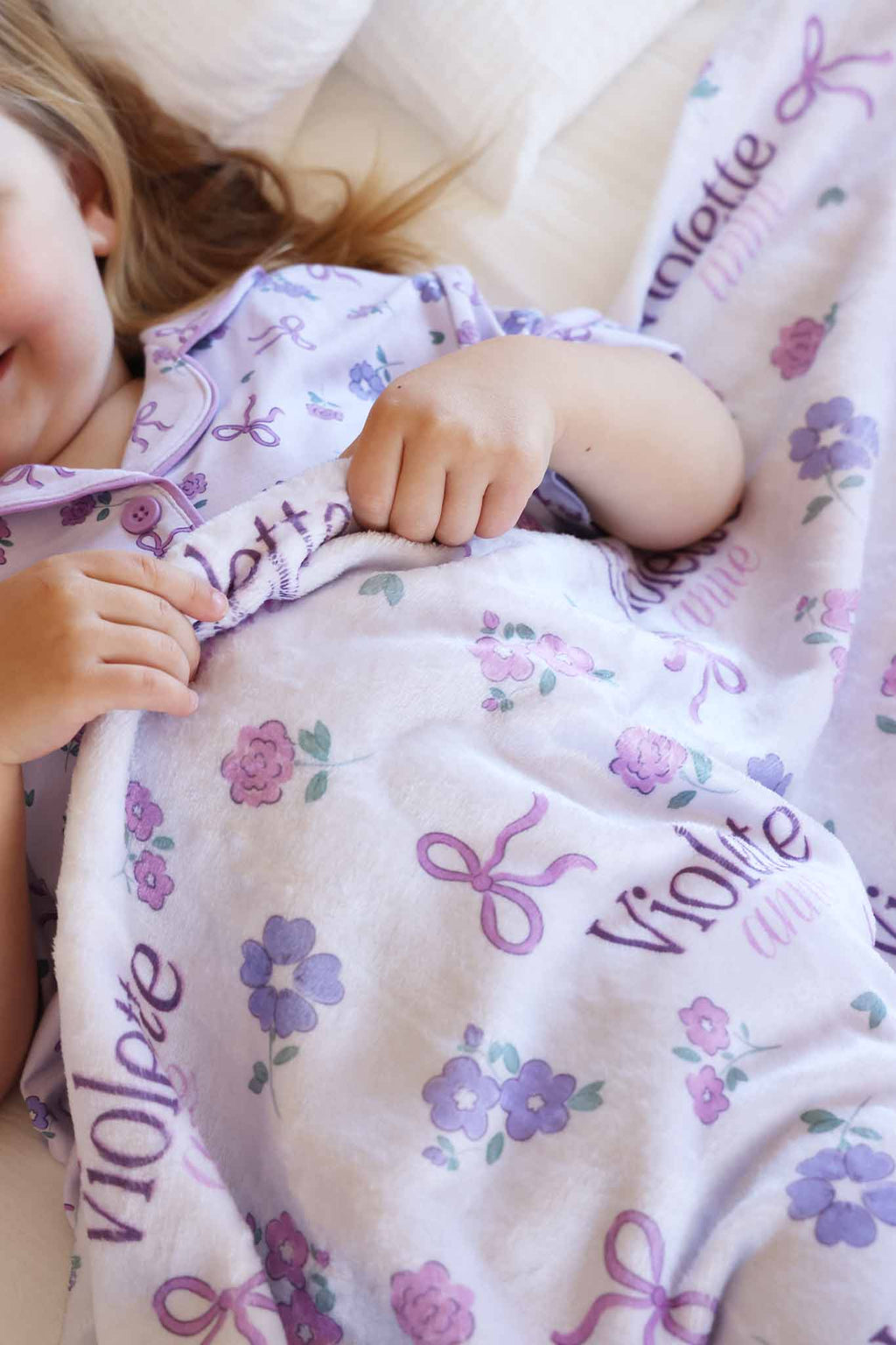 Ribbon & Roses Personalized Kids Blanket | Purple