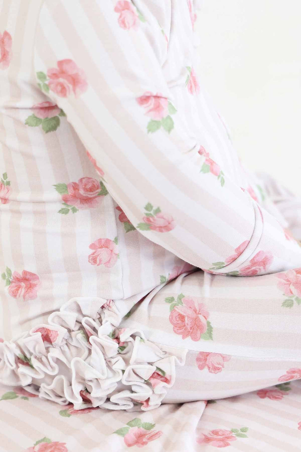 Rosy & Cozy Ruffle Zipper Footie