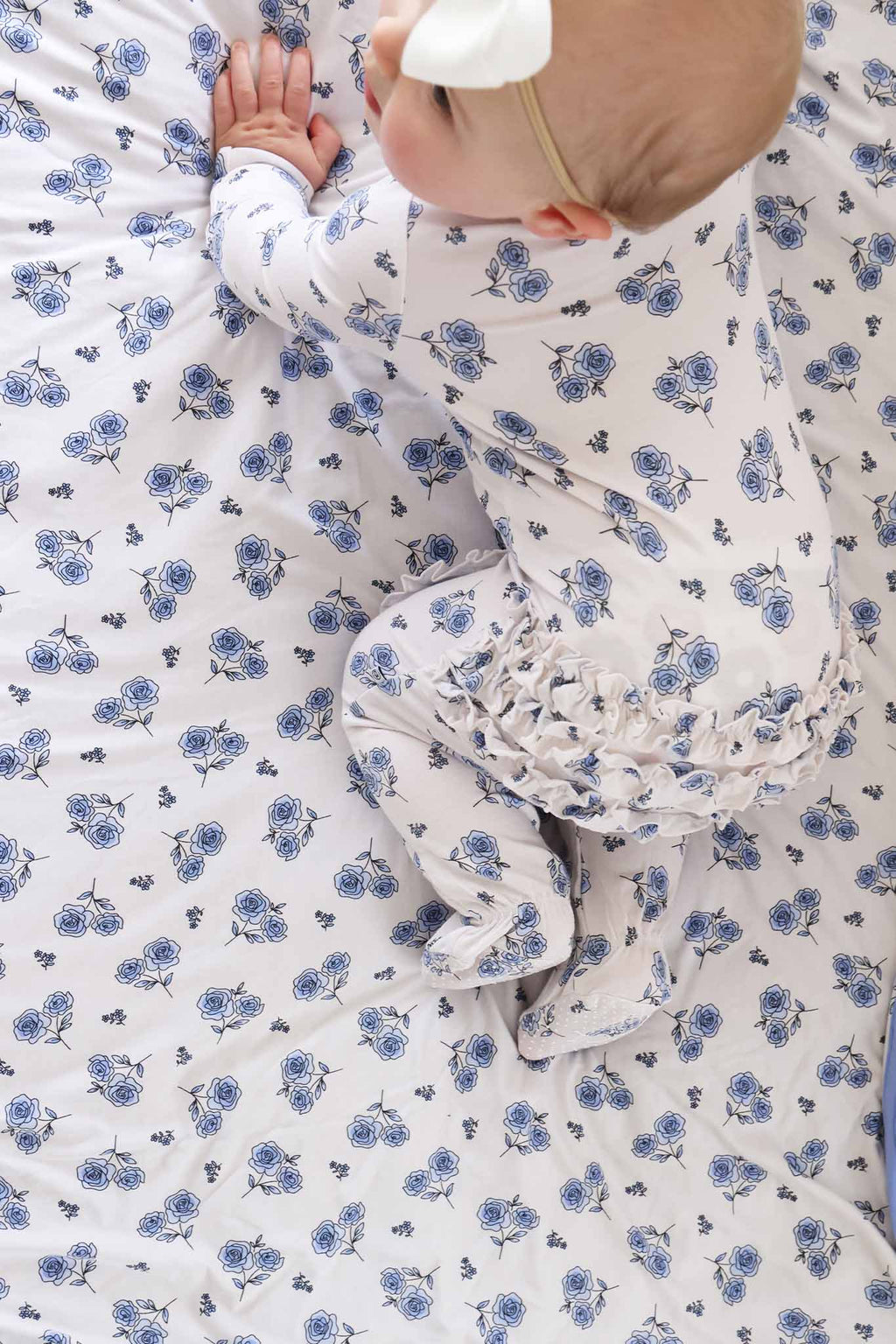 Sapphire Garden Double Sided Bamboo Blanket