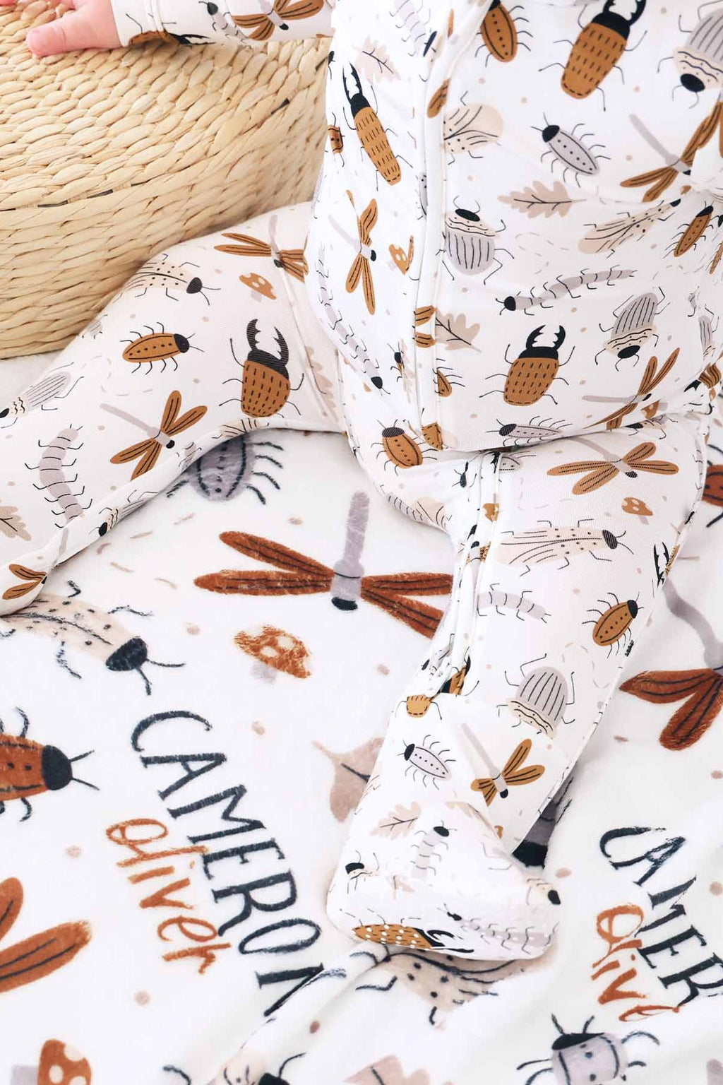 Snuggle Bug Zipper Footie