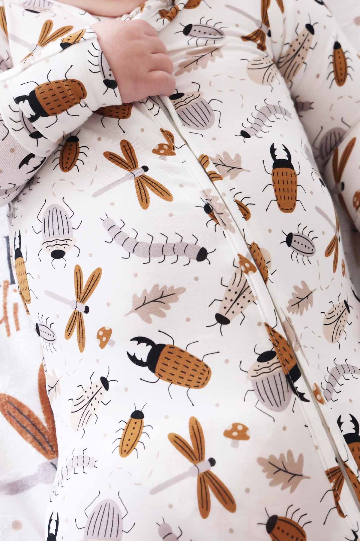 Snuggle Bug Zipper Footie